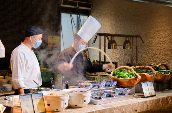 金鸡湖大酒店一月限定!涮烤双荟重磅开席,解锁冬日舌尖狂欢 金鸡湖大酒店一月限定!涮烤双荟重磅开席,解锁冬日舌尖狂欢