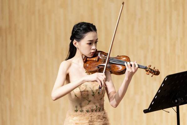 安娜(Anna Samuil)大师班家族音乐会登陆香港艺术慈善同筑音乐梦想 安娜(Anna Samuil)大师班家族音乐会登陆香港艺术慈善同筑音乐梦想